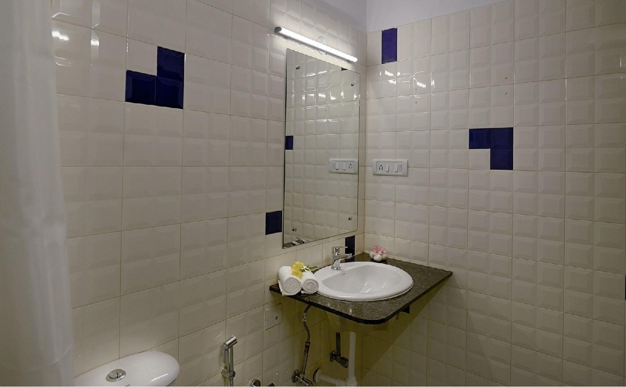 ทรีเฮาส์ ซิลเคน แซนด์ Hotel โคลวา ภายนอก รูปภาพ