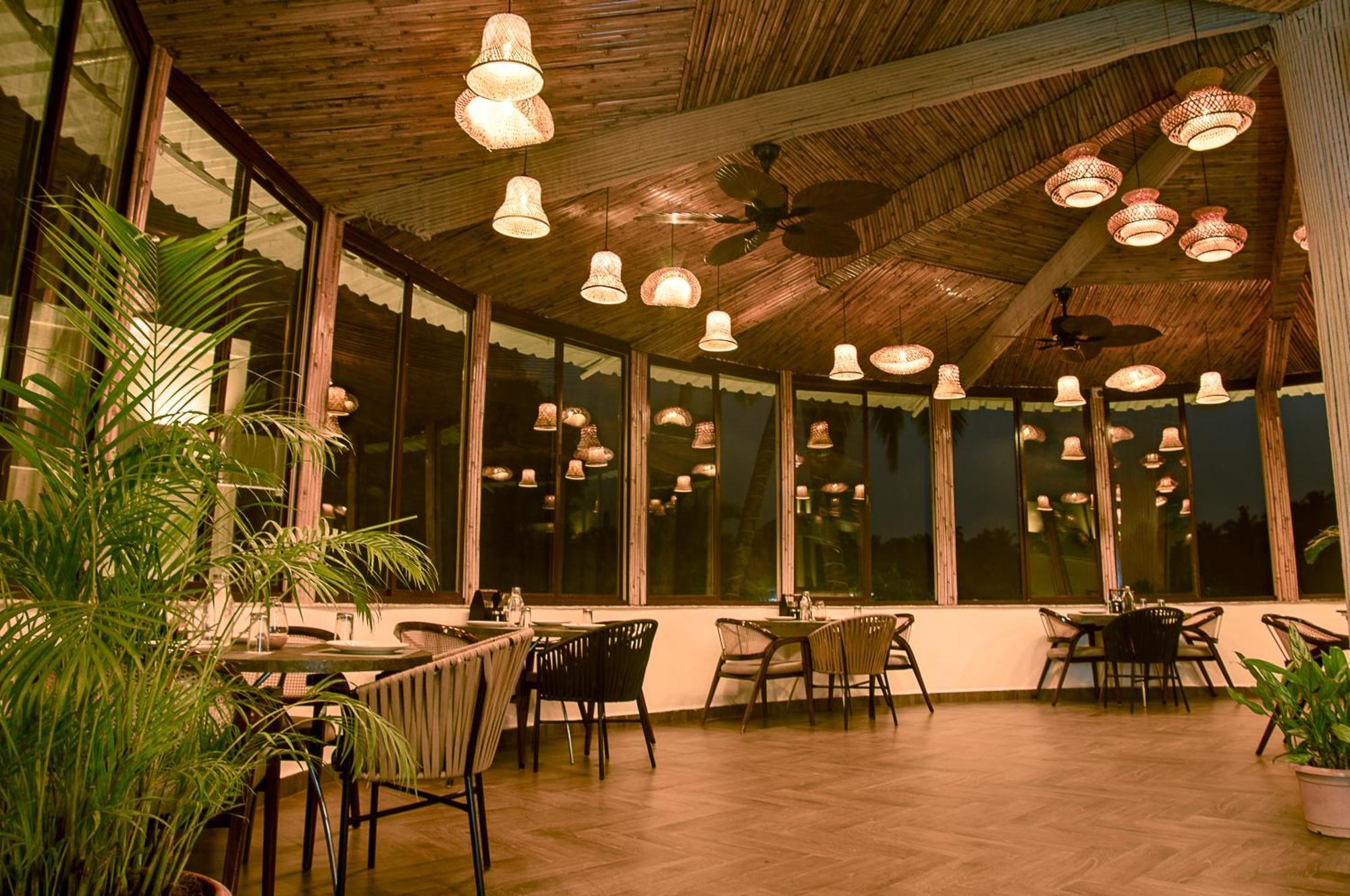 ทรีเฮาส์ ซิลเคน แซนด์ Hotel โคลวา ภายนอก รูปภาพ