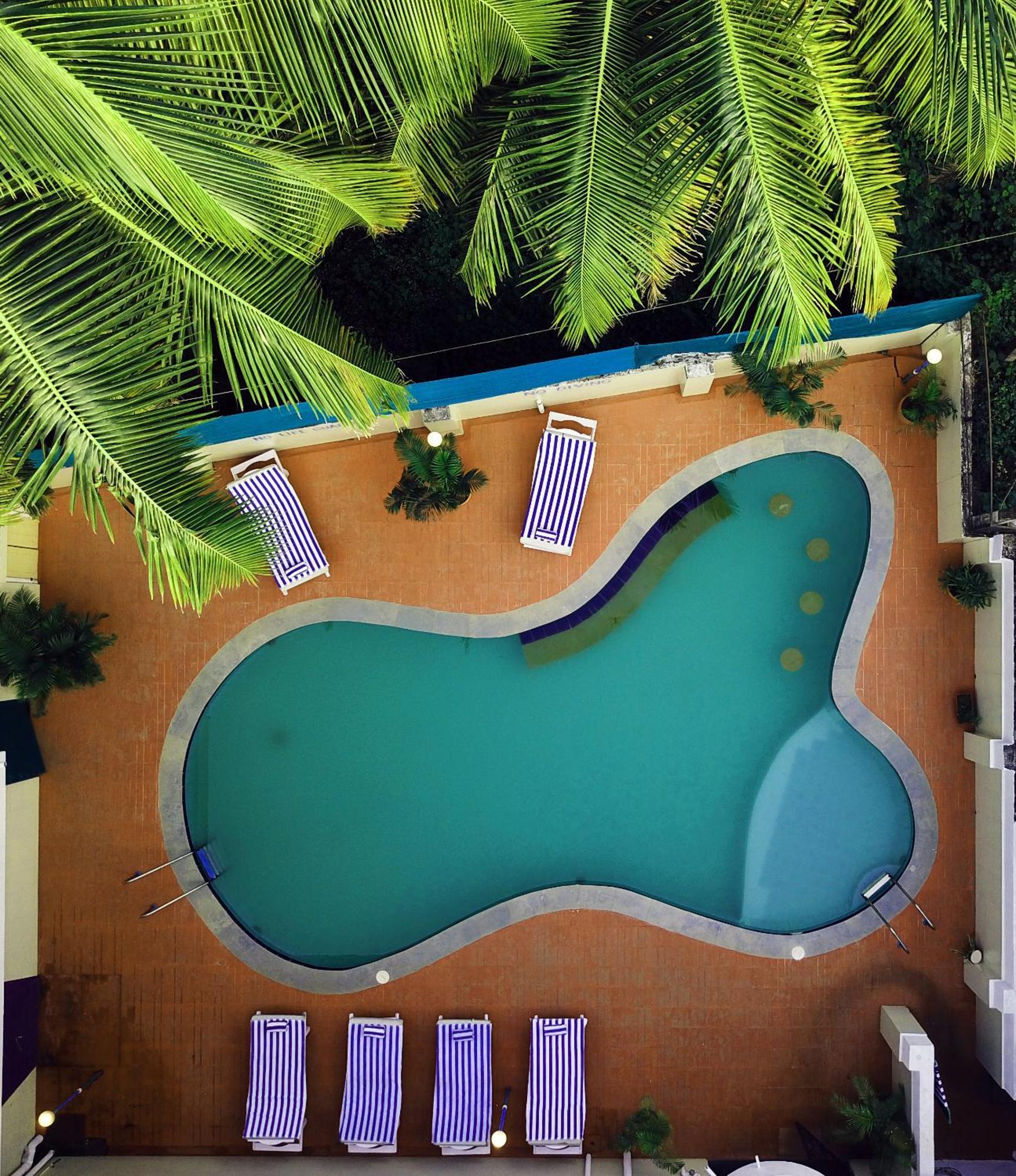 ทรีเฮาส์ ซิลเคน แซนด์ Hotel โคลวา ภายนอก รูปภาพ